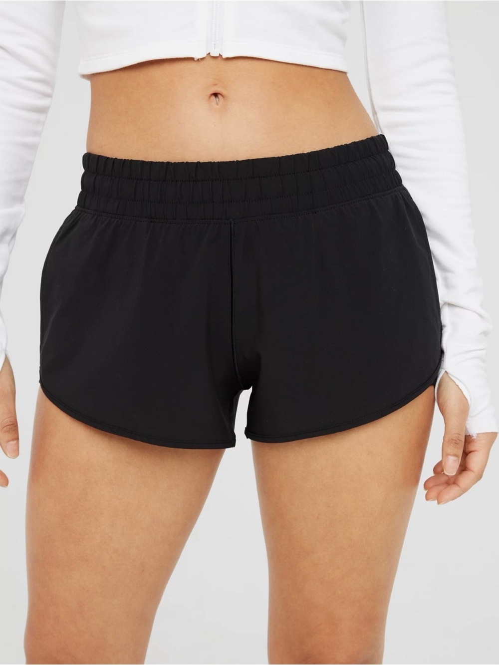 OFFLINE By Aerie 2" Hot Stuff Short | True Black